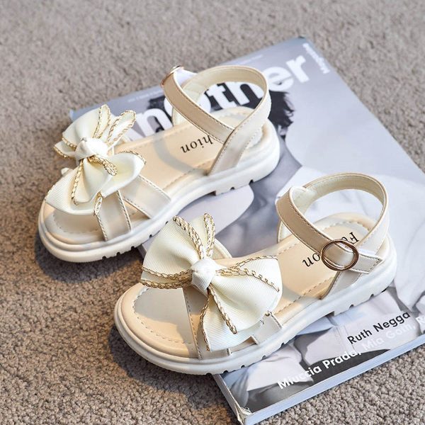 Παιδικά σανδάλια με κορδέλα και μεταλλική αγκράφα