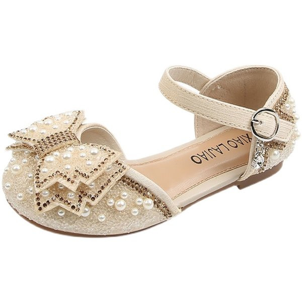 Bērnu sandales ar plakanu zoli un pērļu rotājumu