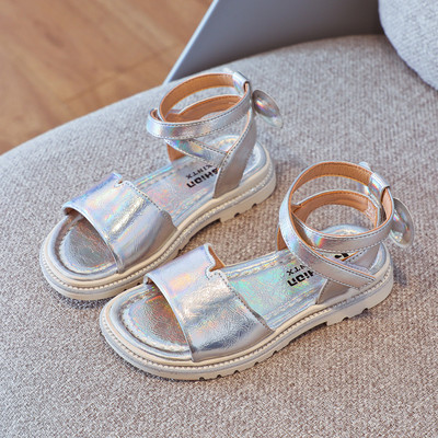 Särava efektiga ja takjakinnitusega laste sandaalid