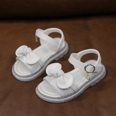 Dječje sandale od umjetne kože s trakom