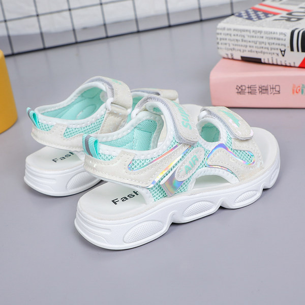 Ikdienas sandales ar raupju zoli un velcro