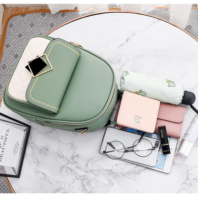 Дамска чанта - раница Nora.