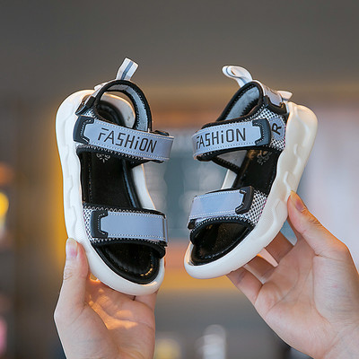 Jauns sporta modelis - ikdienas sandales ar velcro