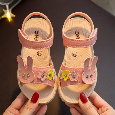 Uus mudel tüdrukute kunstnahast plaastritega sandaalid