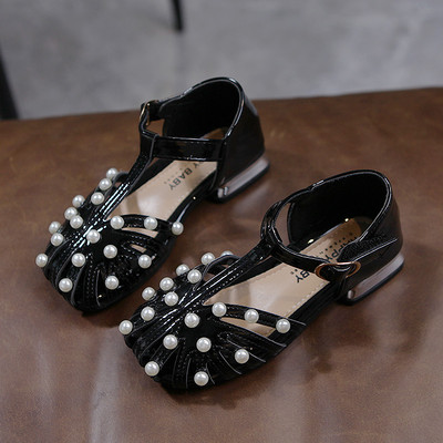 Ležerne dječje sandale s kožnim remenčićima i perlicama