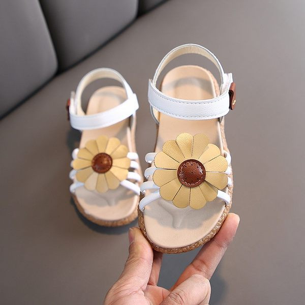 Meiteņu sandales no eko ādas ar 3D elementu