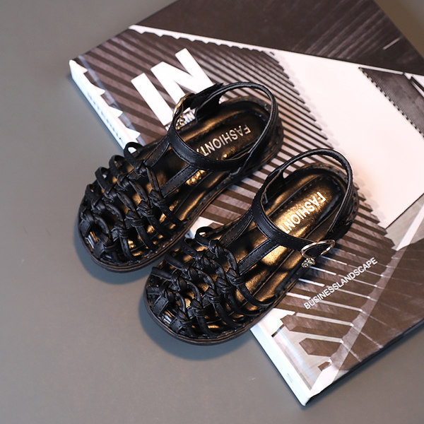 Dječje sandale u tri boje od umjetne kože