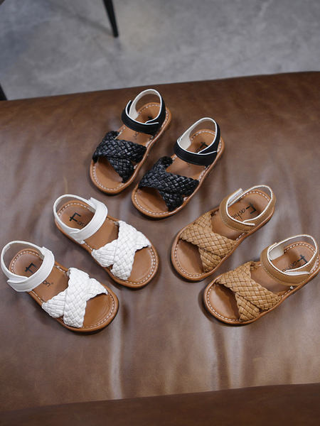 Παιδικά έκο δερμάτινα σανδάλια με επίπεδη σόλα για κορίτσια