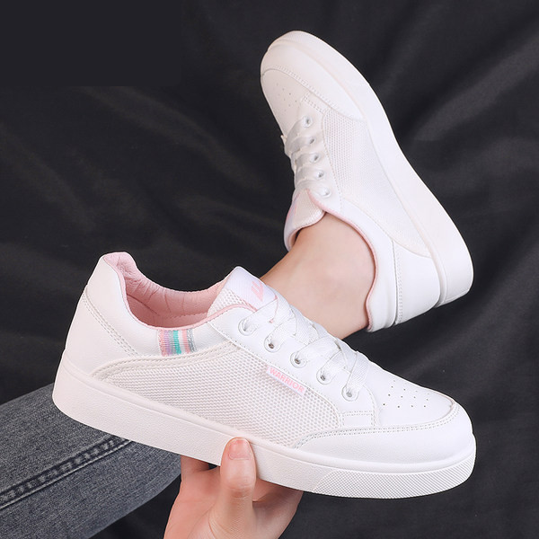 Naiste vabaaja tossud ökonahast paelte ja kirjaga