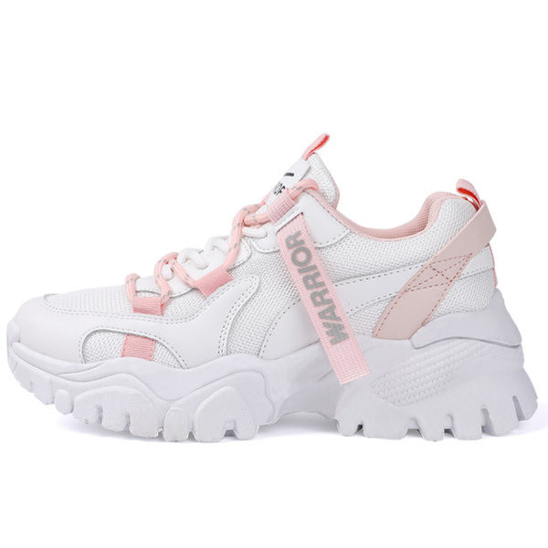 Γυναικεία casual αθλητικά παπούτσια  με τραχιά σόλα και επιγραφή