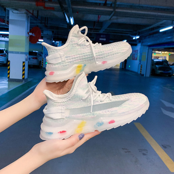 Sieviešu elpojošas kedas ar mežģīnēm un krāsainu zoli