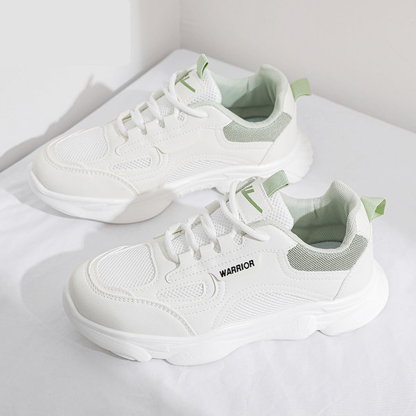 Kareda tallaga naiste tossud ökonahast - hingavad