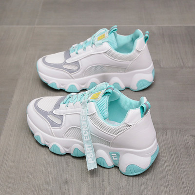 Γυναικεία χρωματιστά αθλητικά παπούτσια με πλέγμα και κορδόνια