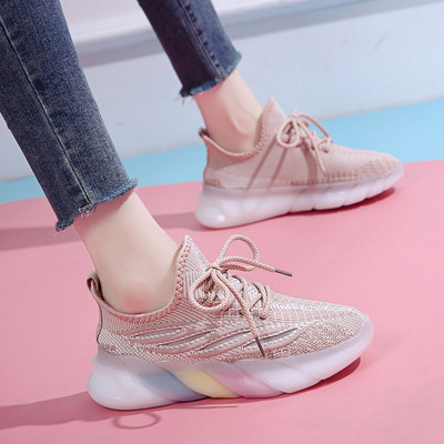 Elpojošas ikdienas kedas ar šņorēm