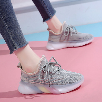 Elpojošas ikdienas kedas ar šņorēm