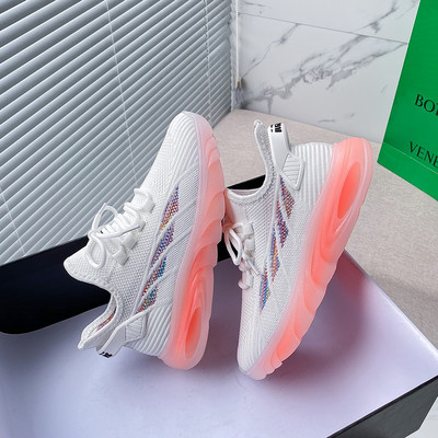 Ženske platnene tenisice s vezicama i ravnim potplatom