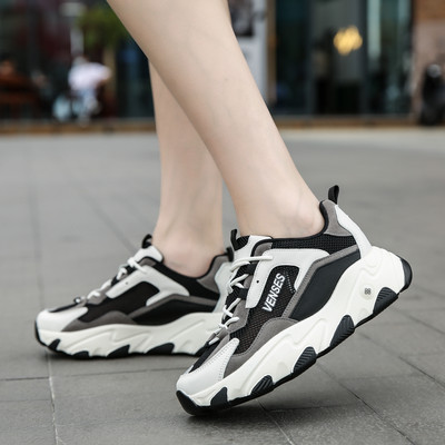 Jauns sieviešu kedu modelis ar raupju zoli un šņorēm - vairāki modeļi