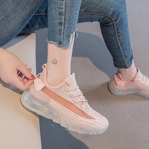 Sieviešu ikdienas tekstila kedas vairākās krāsās ar mežģīnēm