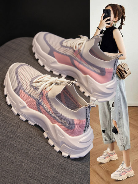 Novi model mrežastih patika tipa sokna