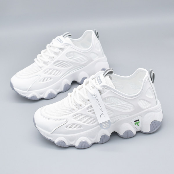 Ženske tenisice od mrežaste tkanine s grubim potplatom