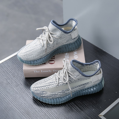 Audekla sieviešu kedas ar mežģīnēm