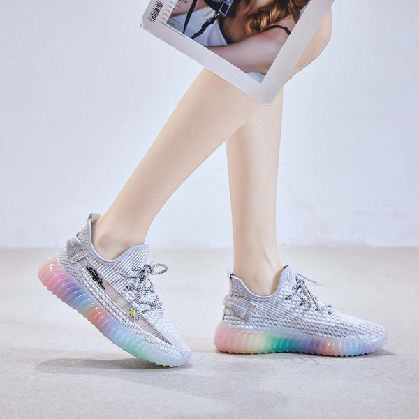 Άνοιξη-καλοκαιρινά γυναικεία πάνινα παπούτσια με κεντήματα σε διάφορα χρώματα