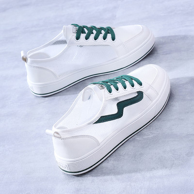 Tīkla sieviešu kedas ar plakanu zoli - baltā krāsā