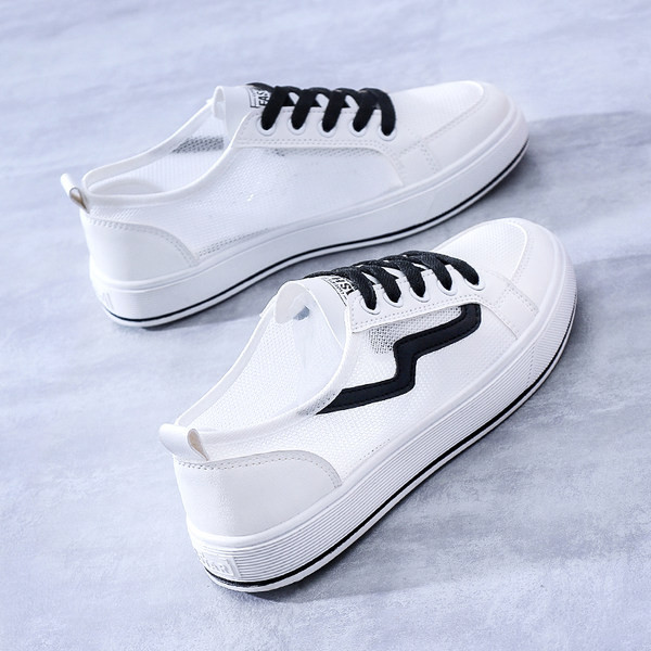 Tīkla sieviešu kedas ar plakanu zoli - baltā krāsā