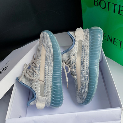 Ikdienas kedas no tekstila ar mežģīnēm vairākās krāsās