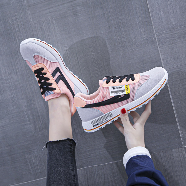 Uus öko-seemisnahast ja kangast tossude mudel sportimiseks ja igapäevaeluks