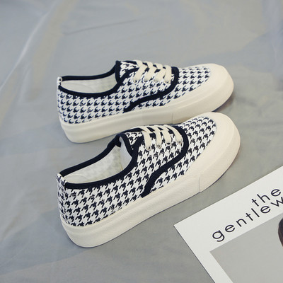 Ikdienas sieviešu tekstila kedas ar plakanu zoli - vairākas krāsas