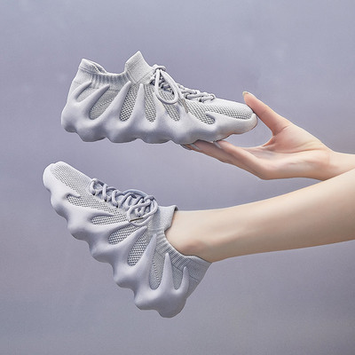 Kareda tallaga suvised naiste hingavad tossud - kolme värvi