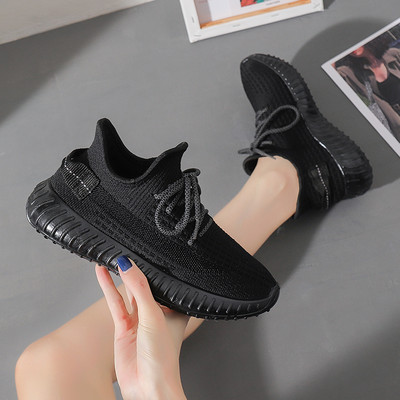 Sieviešu tekstila kedas ar mežģīnēm dažādās krāsās