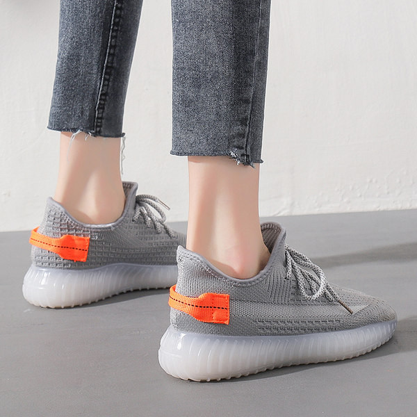 Sieviešu tekstila kedas ar mežģīnēm dažādās krāsās