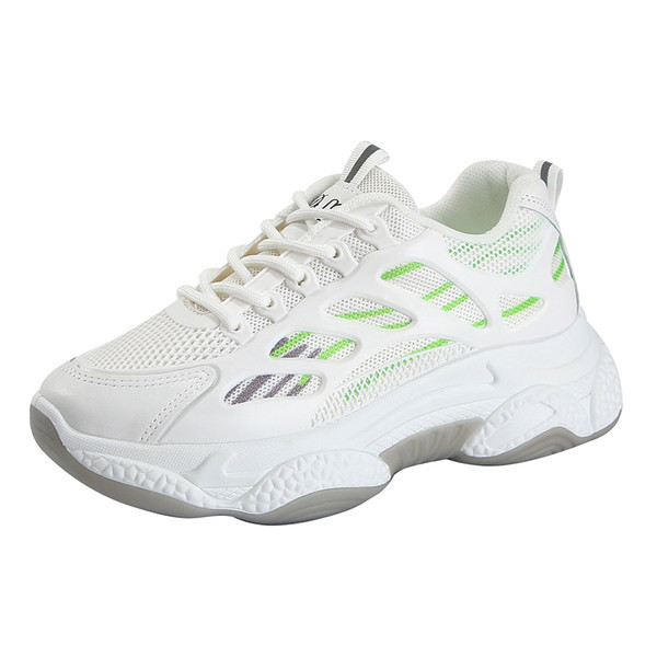 Jauns sieviešu elpojošo kedu modelis ar raupju zoli