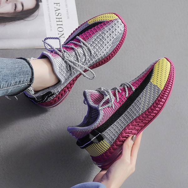 Sieviešu tekstila kedas ar mežģīnēm trīs krāsās