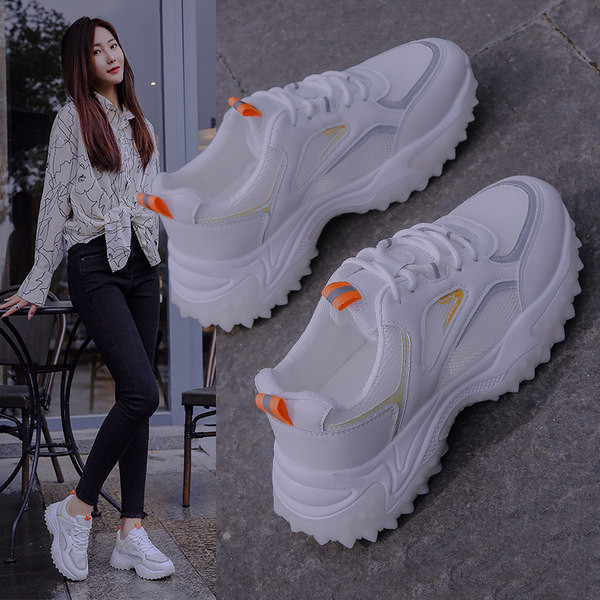 Sieviešu kedas ar raupju zoli no eko ādas