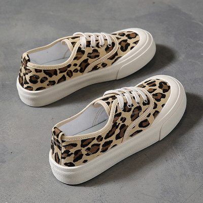 Γυναικεία casual αθληικά παπούτσια στρογγυλεμένο μοντέλο με κορδόνια