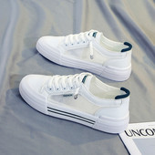 Légáteresztő női tornacipő új modellje lapos talppal, fehér színben