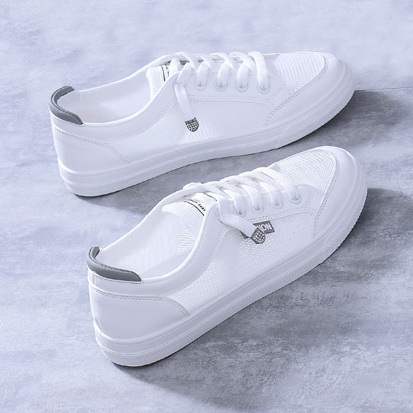 Prozračne ženske tenisice s ravnim potplatom - dva modela