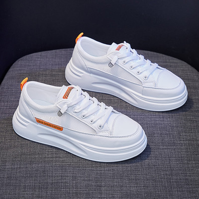 Νέο μοντέλο αναπνεύσιμα αθλητικά παπούτσια με υψηλή επιγραφή και κορδόνια