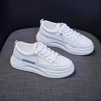 Νέο μοντέλο αναπνεύσιμα αθλητικά παπούτσια με υψηλή επιγραφή και κορδόνια