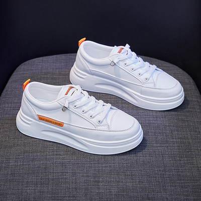 Νέο μοντέλο αναπνεύσιμα αθλητικά παπούτσια με υψηλή επιγραφή και κορδόνια