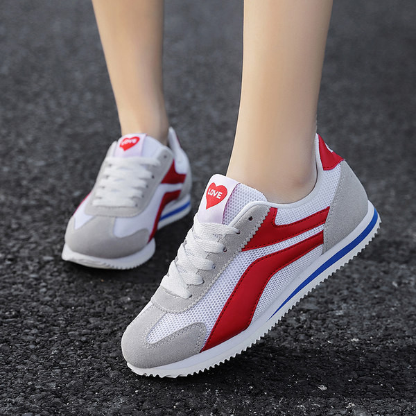 Jauns pavasara-vasaras kedu modelis no eko zamšādas un auduma