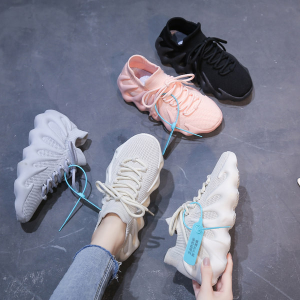 Casual αθλητικά παπούτσια με τραχιά σόλα και κορδόνια για γυναίκες