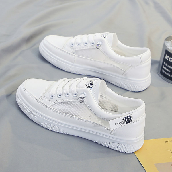 Novi model ženskih kožnih patika sa ravnim đonom