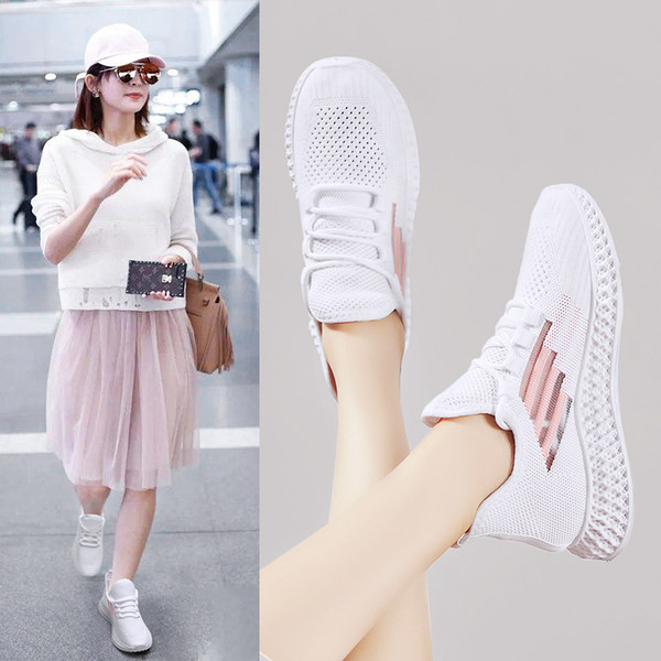 Naiste vabaaja tossud paeltega - nelja värvi