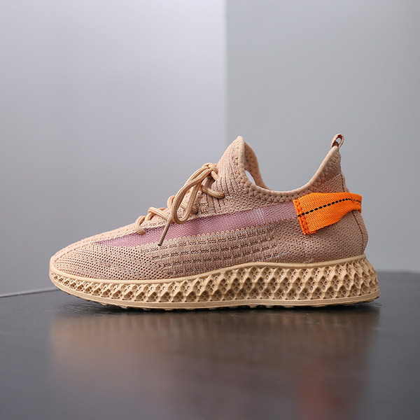 Naiste vabaaja tossud paeltega - nelja värvi