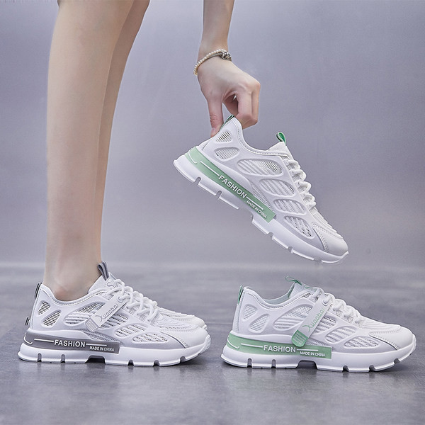 Vabaajalised paeltega võrktossud - naistele