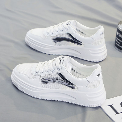 Νέο μοντέλο αναπνεύσιμα αθλητικά γυναικεία παπούτσια σε λευκό χρώμα με πλέγμα